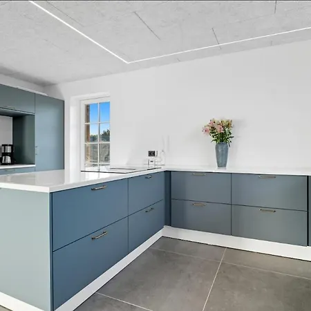 Lejlighed Newly Renovated Close To Downtown Esbjerg, With Garden Esbjerg